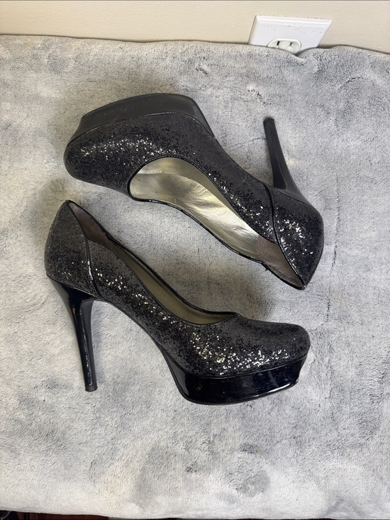 Guess Shoes - Guess Black Glitter Sparkly Platform Pumps Heels (Size 6.5)